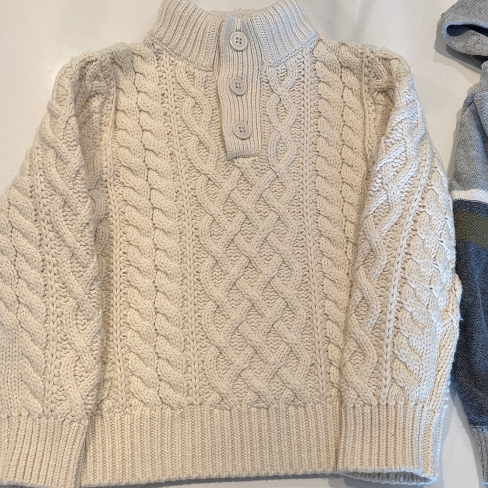Boys Size 5T Sweater Bundle – 4 Pieces (GAP + Cat & Jack) – Cozy Fall/Winter - Picture 2 of 9